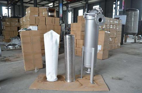 純化水機(jī)械過濾器運行時注意事項